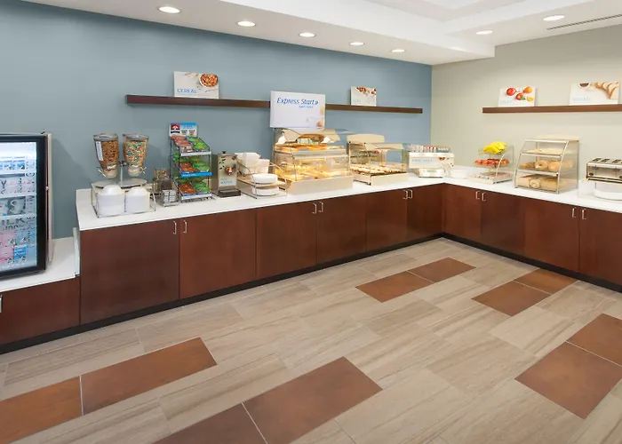 Express & Zurich-barrington By Ihg 2*
