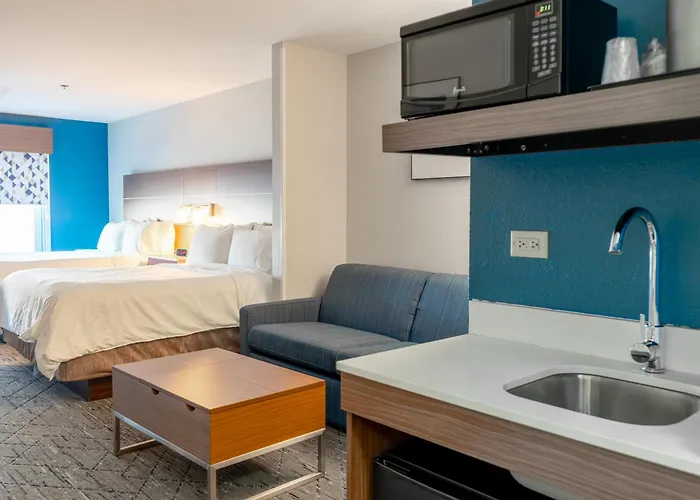 Express & Zurich-barrington By Ihg Отель 2*