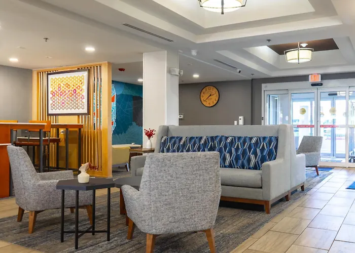 Отель Express & Zurich-barrington By Ihg 2*